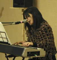 宇津志博恵.jpg